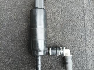 насос (моторчик) омывателя фар BMW 6 серия F06/F12/F13 F13 2012, 4.0 л., дизель, a82, купе, задний привод, 7217792