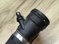 патрубок радиатора BMW 3 серия F30/F31/F34 F30 2012, 3.5 л., i, N55 B30 A, бензин, АКПП, седан, задний привод, 17127604542, 7604542 - фото №4