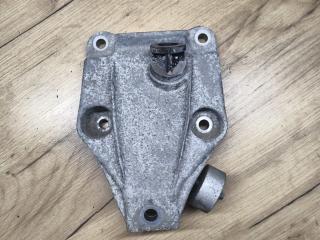 кронштейн двигателя BMW 6 серия F06/F12/F13 F13 2012, 4.0 л., дизель, a82, купе, задний привод, 6777623