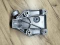 кронштейн двигателя BMW 6 серия F06/F12/F13 F13 2012, 4.0 л., дизель, a82, купе, задний привод, 6777623 - фото №3