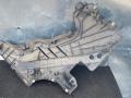 защита топливного бака BMW M8 F91/92 F93 2020, 4.4 л., S63 B44 B, бензин, АКПП, седан, полный привод, 8060104, 51758060104 - фото №2