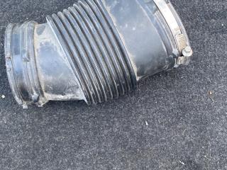 патрубок воздушного фильтра BMW M8 F91/92 F93 2020, 4.4 л., S63 B44 B, бензин, АКПП, седан, полный привод, 13717852383, 7852383