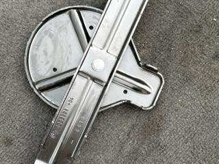 крепление аккумулятора BMW M8 F91/92 F93 2020, 4.4 л., S63 B44 B, бензин, АКПП, седан, полный привод, 9835101