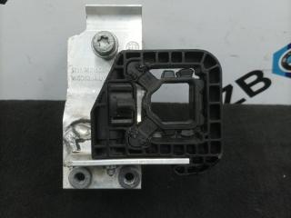 кронштейн радиатора BMW XM G09 G09 2023, 4.4 л., S68B44, бензин, электро, АКПП, 475, внедорожник 5 дв., полный привод, 51117421636