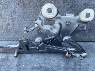 петля капота правая BMW X2 F39 2018, 2.0 л., дизель, МКПП, внедорожник 5 дв., передний привод, 7329442