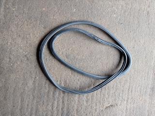 уплотнитель двери BMW X5 G05 2021, 3.0 л., гибрид, АКПП, c27, внедорожник 5 дв., полный привод, 7428678