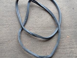 уплотнитель двери BMW X5 G05 2021, 3.0 л., гибрид, АКПП, c27, внедорожник 5 дв., полный привод, 7428678