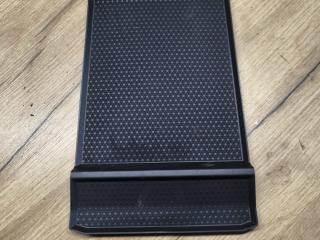 подлокотник BMW M2 G87 2023, 3.0 л., S58B30A, бензин, АКПП, купе, задний привод, 51166806851, 6806851