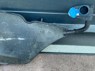 бачок омывателя BMW 4 серия G22/G23 G23 2022, 3.0 л., B57 D30 B, дизель, АКПП, a300, кабриолет, задний привод, 7427885, 7497093, 7497094