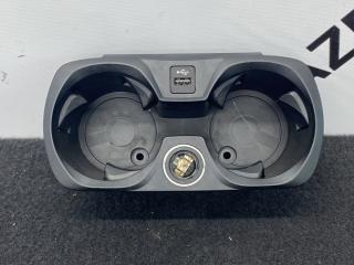 подстаканник BMW 4 серия G22/G23 G23 2022, 3.0 л., B57 D30 B, дизель, АКПП, a300, кабриолет, задний привод, 6806803