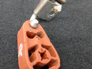 кронштейн глушителя BMW M2 G87 2023, 3.0 л., S58B30A, бензин, АКПП, купе, задний привод, 18107583940, 7583940