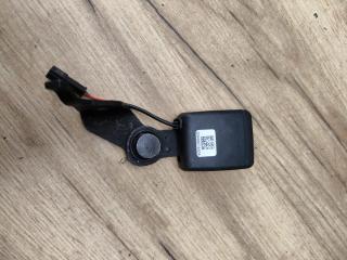 замок ремня безопасности BMW M2 G87 2023, 3.0 л., S58B30A, бензин, АКПП, купе, задний привод, 9496744