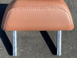подголовник BMW X5 F15 2014, 4.0 л., дизель, АКПП, rubinschwarz metallic (x03), внедорожник 5 дв., полный привод