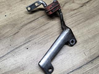 кронштейн глушителя BMW 7 серия F01/F02 F01 2009, 3.0 л., N57 D30 A, дизель, АКПП, задний привод, 7807115, 7811797