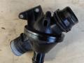 термостат BMW 5 серия F07/F10/F11 [рестайлинг] F10 2013, 2.0 л., N20 B20 A, бензин, АКПП, седан, 6601544 - фото №2