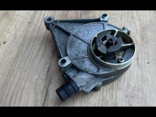 насос вакуумный BMW 3 серия F30/F31/F34 F30 2014, 2.0 л., N20 B20 B, бензин, АКПП, седан, 7522380