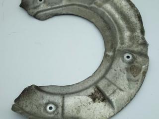 защитный кожух тормозного механизма BMW 5 серия F07/F10/F11 2011, 3.0 л., N52 B30, бензин, АКПП, седан, 6775265