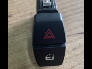 кнопка аварийной сигнализации BMW 7 серия F01/F02 [рестайлинг] 2013, 4.4 л., бензин, АКПП, черный, седан, 9161896