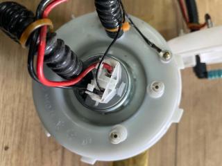 колба в бак BMW 6 серия F12/F13 [рестайлинг] F06 2015, 3.5 л., N55 B30 A, бензин, АКПП, седан, 7305433