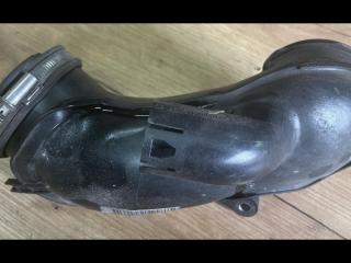 патрубок турбины BMW X6 E71/E72 2011, 4.0 л., D, дизель, АКПП, белый, внедорожник 5 дв., полный привод, правый руль, 7812060