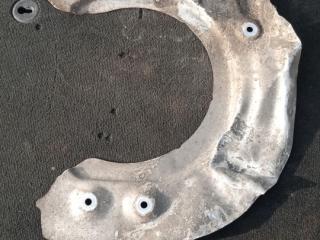 защитный кожух тормозного механизма BMW 5 серия F07/F10/F11 2011, 3.0 л., i, N55 B30 A, бензин, АКПП, седан, полный привод, 6776266