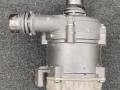 помпа BMW 5 серия G30/G31 2017, 3.0 л., i, B58 B30 A, бензин, АКПП, черный, седан, полный привод, правый руль, 8482744 - фото №2