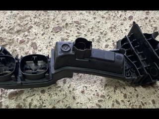 распределитель B+ BMW X5 E70 [рестайлинг] 2011, 4.0 л., D, дизель, АКПП, а52, внедорожник 5 дв., полный привод, правый руль, 9339825