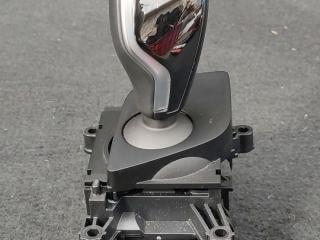 механизм выбора передач BMW 5 серия G30/G31 2017, 3.0 л., i, B58 B30 A, бензин, АКПП, черный, седан, полный привод, правый руль, 6843841