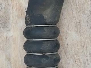 патрубок интеркулера BMW 5 серия F07/F10/F11 2010, 3.0 л., дизель, 7800144