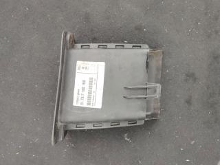 воздуховод тормозной правый BMW 7 серия F01/F02 2012, 4.4 л., i, N63 B44 A, бензин, АКПП, седан, полный привод, 7185168