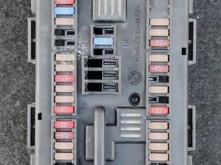 блок предохранителей BMW 4 серия F32/F33 [рестайлинг] F36 2018, 3.0 л., i, B58 B30 A, бензин, АКПП, a52, хетчбэк 5 дв., задний привод, 9389068