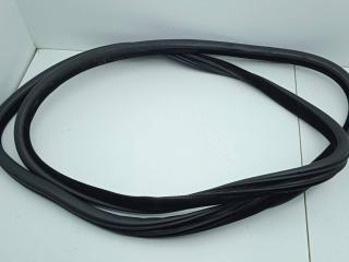 уплотнитель двери BMW 5 серия F07/F10/F11 2010, 3.0 л., дизель, 7182288