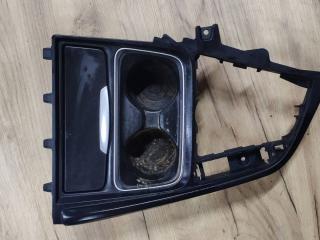 подстаканник BMW 3 серия F30/F31/F34 F30 2013, 2.0 л., N20 B20 A, бензин, АКПП, седан, полный привод, 9218925