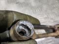 щеткодержатель (поводок стеклоочистителя, дворник) Mazda 626 GF 1998, 2.0 л., бензин, МКПП, универсал - фото №4