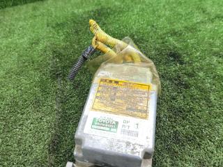 блок AirBag Toyota Picnic 1 поколение 2000, 2.2 л., дизель, МКПП, минивэн, 89170-44021