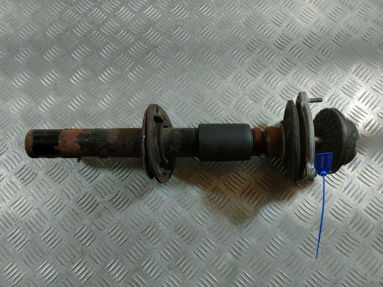 амортизатор передний Audi A7 4G 2012, 3.0 л., CGXB, бензин, АКПП, хетчбэк 5 дв., 4G8413031J, 4G8031J - фото №1