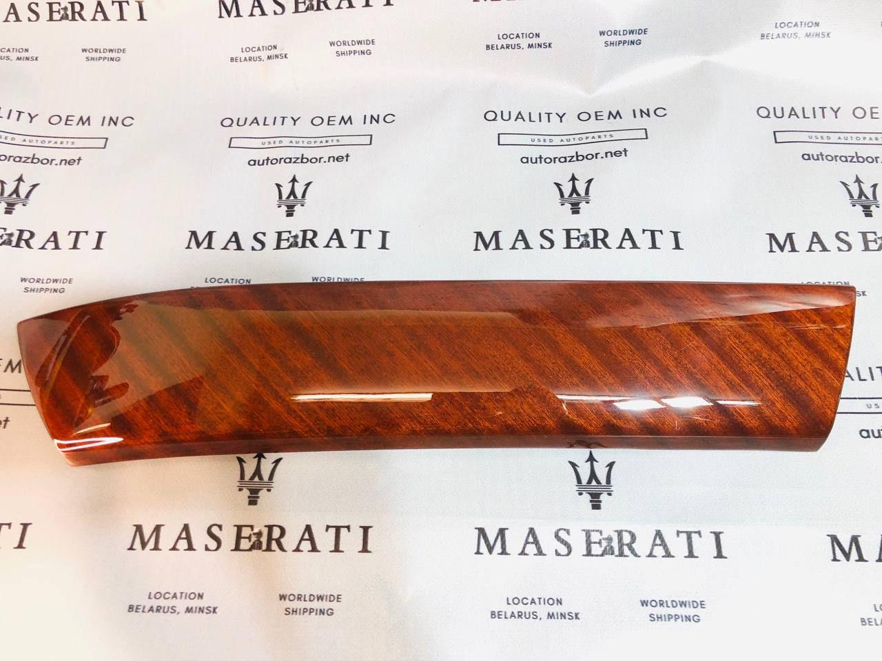 молдинг двери задней правой Maserati Quattroporte 5 поколение 2005, 4.2 л., бензин, АКПП, черный, седан, 66940500 - фото №1