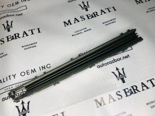 пластик Maserati Quattroporte 5 поколение 2005, 4.2 л., бензин, АКПП, черный, седан, 980139306