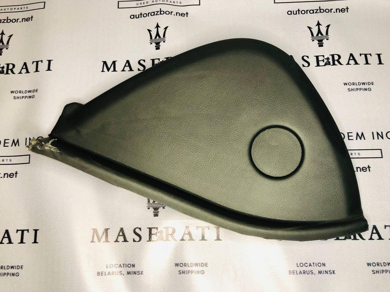 накладка на торпедо (консоль) Maserati Quattroporte 5 поколение 2005, 4.2 л., бензин, АКПП, черный, седан, 981301400 - фото №1