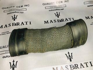 патрубок воздушного фильтра Maserati Quattroporte 5 поколение 2005, 4.2 л., бензин, АКПП, черный, седан