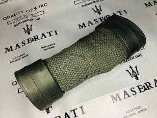 патрубок воздушного фильтра Maserati Quattroporte 5 поколение 2005, 4.2 л., бензин, АКПП, черный, седан