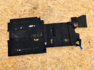 шумоизоляция (термозащита) Maserati Quattroporte 5 поколение 2005, 4.2 л., M139 A, бензин, робот, седан, задний привод, 67863400