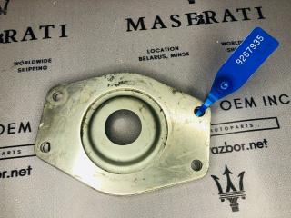 кронштейн (крепление) Maserati Quattroporte 5 поколение 2005, 4.2 л., M139 A, бензин, робот, седан, задний привод, 279627, 190332