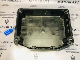 короб предохранителей Maserati Quattroporte 5 поколение 2005, 4.2 л., M139 A, бензин, робот, седан, задний привод, 981438406, 981438400, 981438413