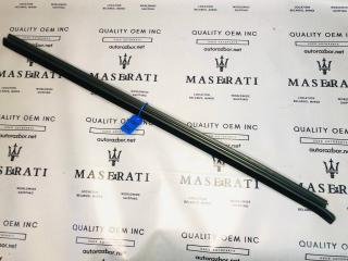 Уплотнитель стекла Maserati Quattroporte 5 поколение 2005, 4.2 л., M139 A, бензин, робот, седан, задний привод, 66514000, 68472300