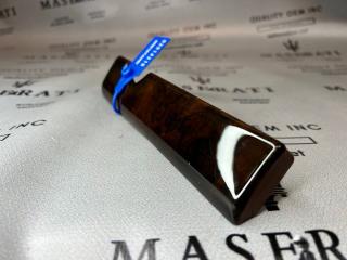 накладка на торпедо (консоль) Maserati Quattroporte 5 поколение 2005, 4.2 л., M139 A, бензин, робот, седан, задний привод, 981336588, 981336588