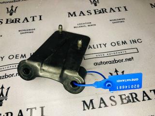 кронштейн (крепление) Maserati Quattroporte 5 поколение 2005, 4.2 л., M139 A, бензин, робот, седан, задний привод