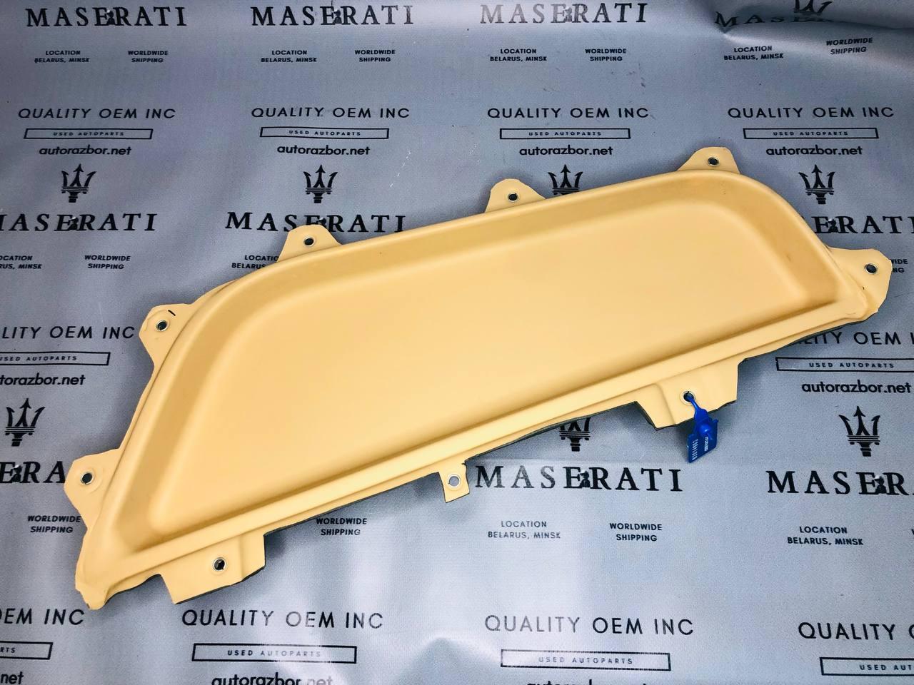 обшивка двери передняя левая Maserati Quattroporte 5 поколение 2005, 4.2 л., M139 A, бензин, робот, седан, задний привод, 981301900 - фото №1