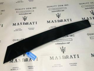 накладка двери (крышки) багажника Maserati Quattroporte 5 поколение 2005, 4.2 л., M139 A, бензин, робот, седан, задний привод