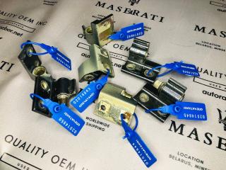 петля двери Maserati Quattroporte 5 поколение 2005, 4.2 л., M139 A, бензин, робот, седан, задний привод